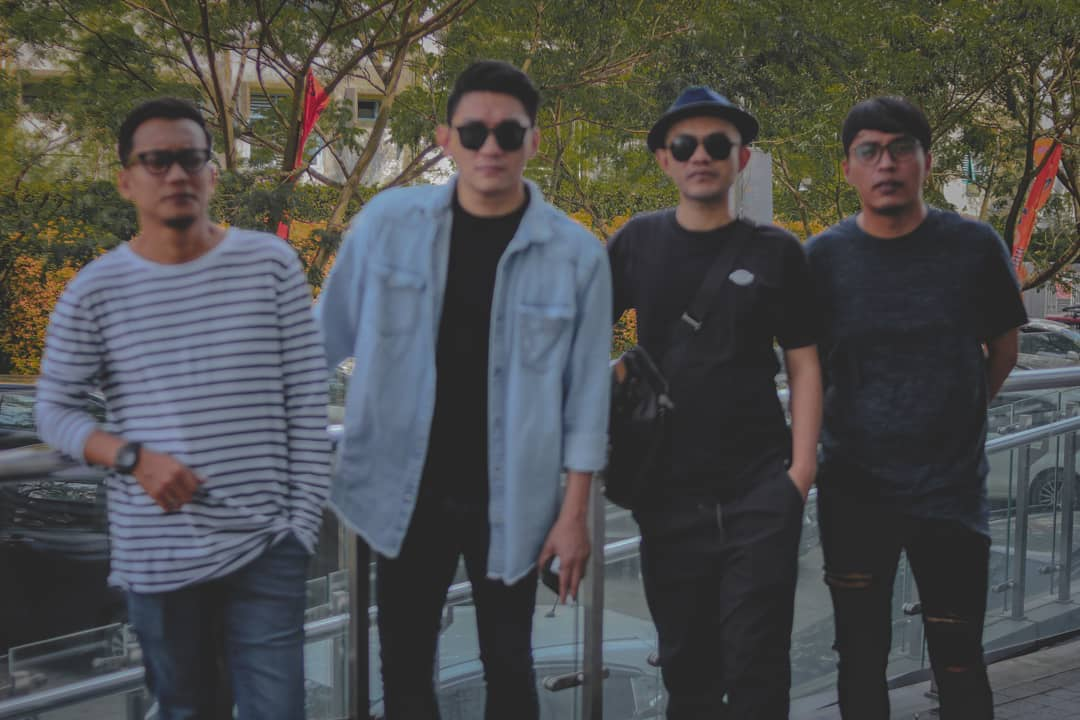 Personil Band Seventeen Menjadi Korban Tsunami Banten Personil Band Seventeen Menjadi Korban Tsunami Banten