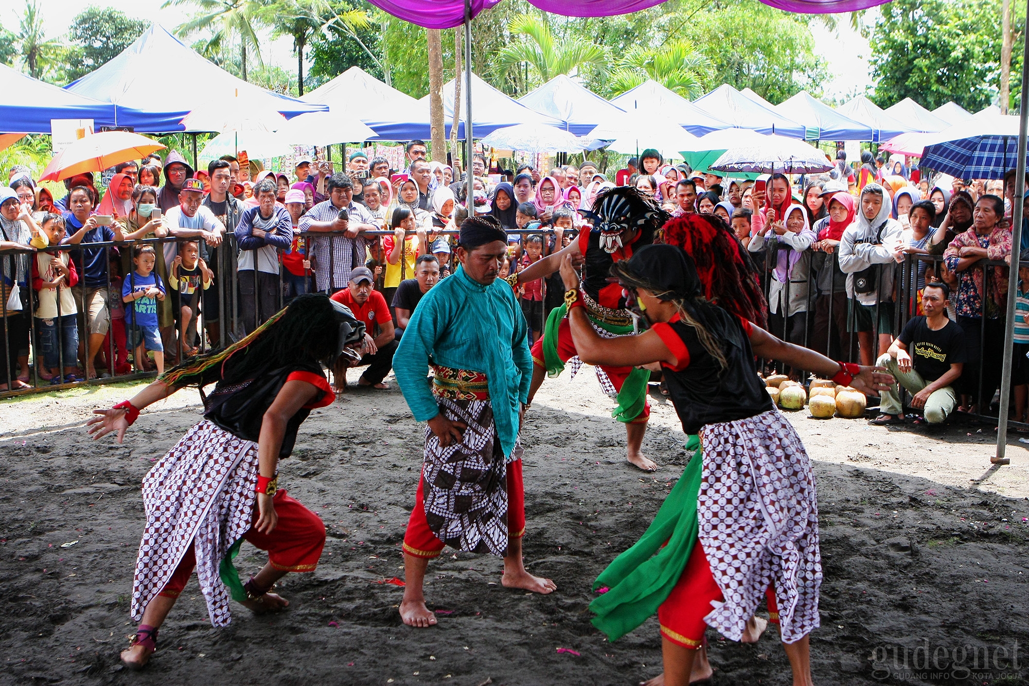 Gaet Wisatawan Pemkab Sleman Gelar Festival Merapi Gaet Wisatawan Pemkab Sleman Gelar Festival Merapi