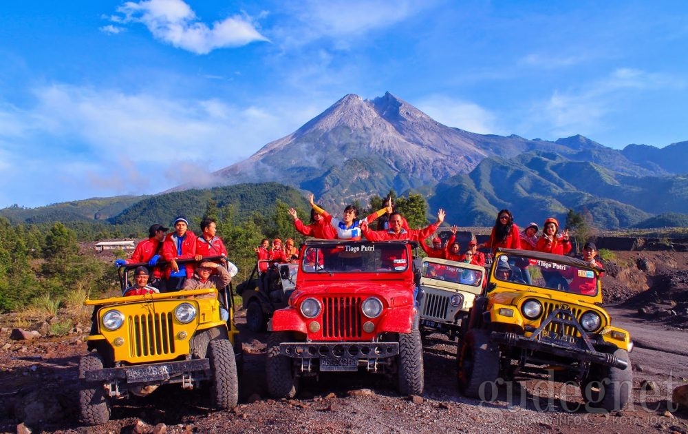 Dispar Sleman Benahi Jip Merapi Hadapi Liburan Nataru Dispar Sleman Benahi Jip Merapi Hadapi Liburan Nataru
