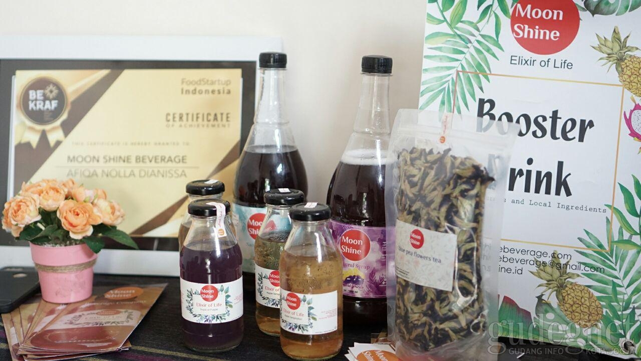 Moon Shine, Minuman Sehat dengan Bahan Natural Moon Shine, Minuman Sehat dengan Bahan Natural