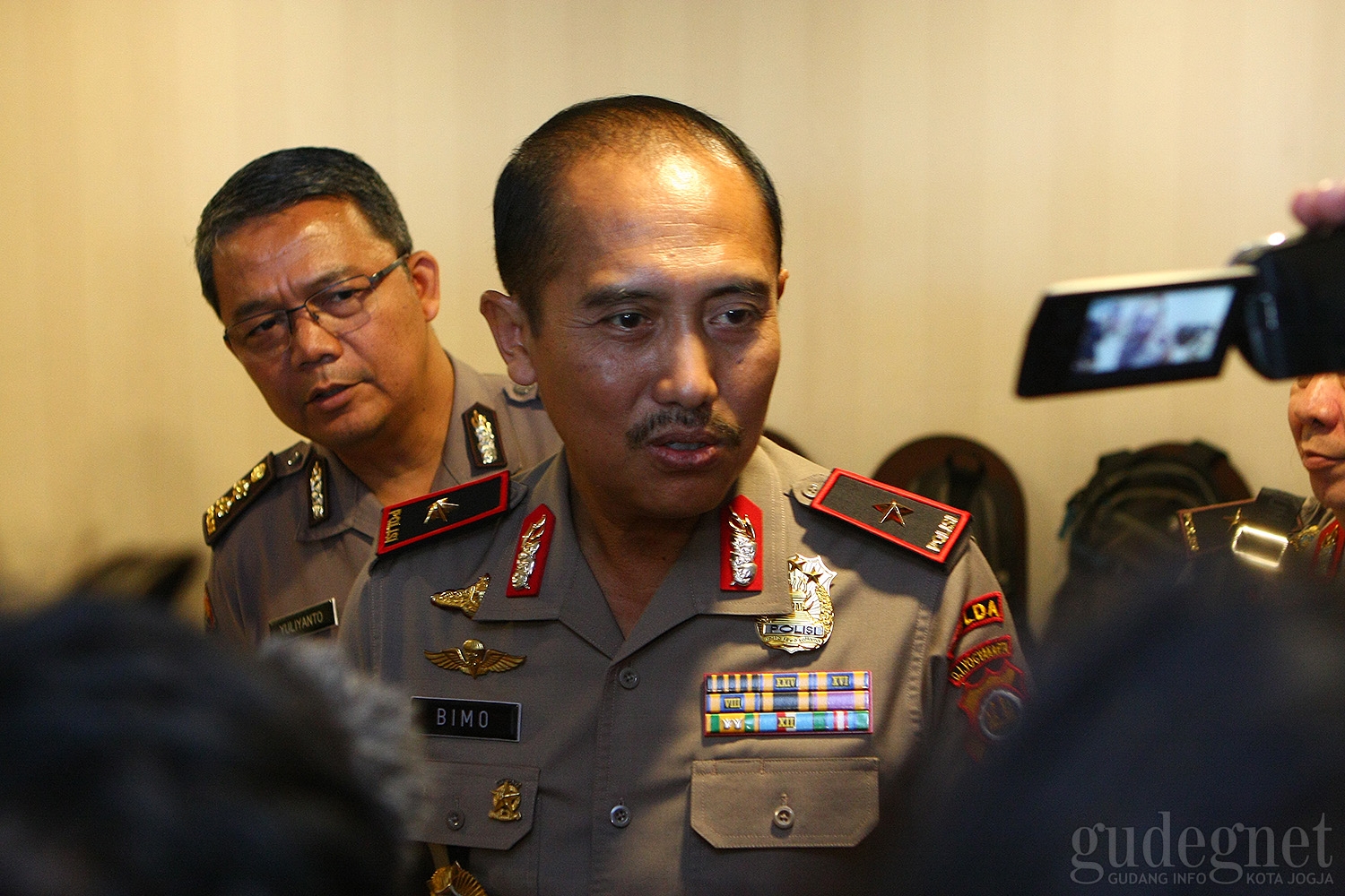 Polda DIY Gandeng Lembaga Amerika Gelar Pelatihan Kehumasan Polda DIY Gandeng Lembaga Amerika Gelar Pelatihan Kehumasan