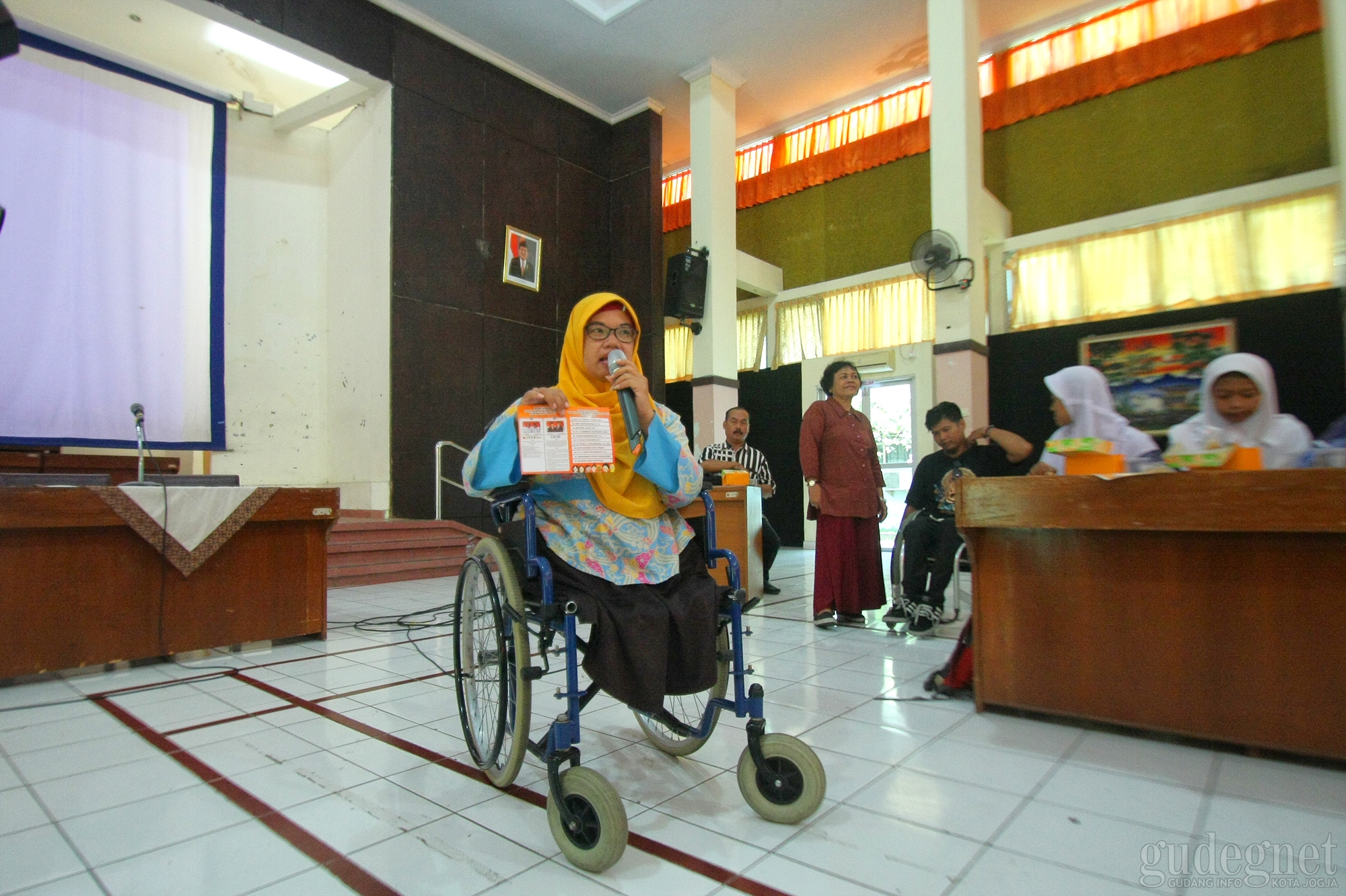 KPU Kota Yogyakarta Sosialisasikan Tahapan Pemilu pada Siswa Disabilitas di SLBN Pembina Giwangan KPU Kota Yogyakarta Sosialisasikan Tahapan Pemilu pada Siswa Disabilitas di SLBN Pembina Giwangan