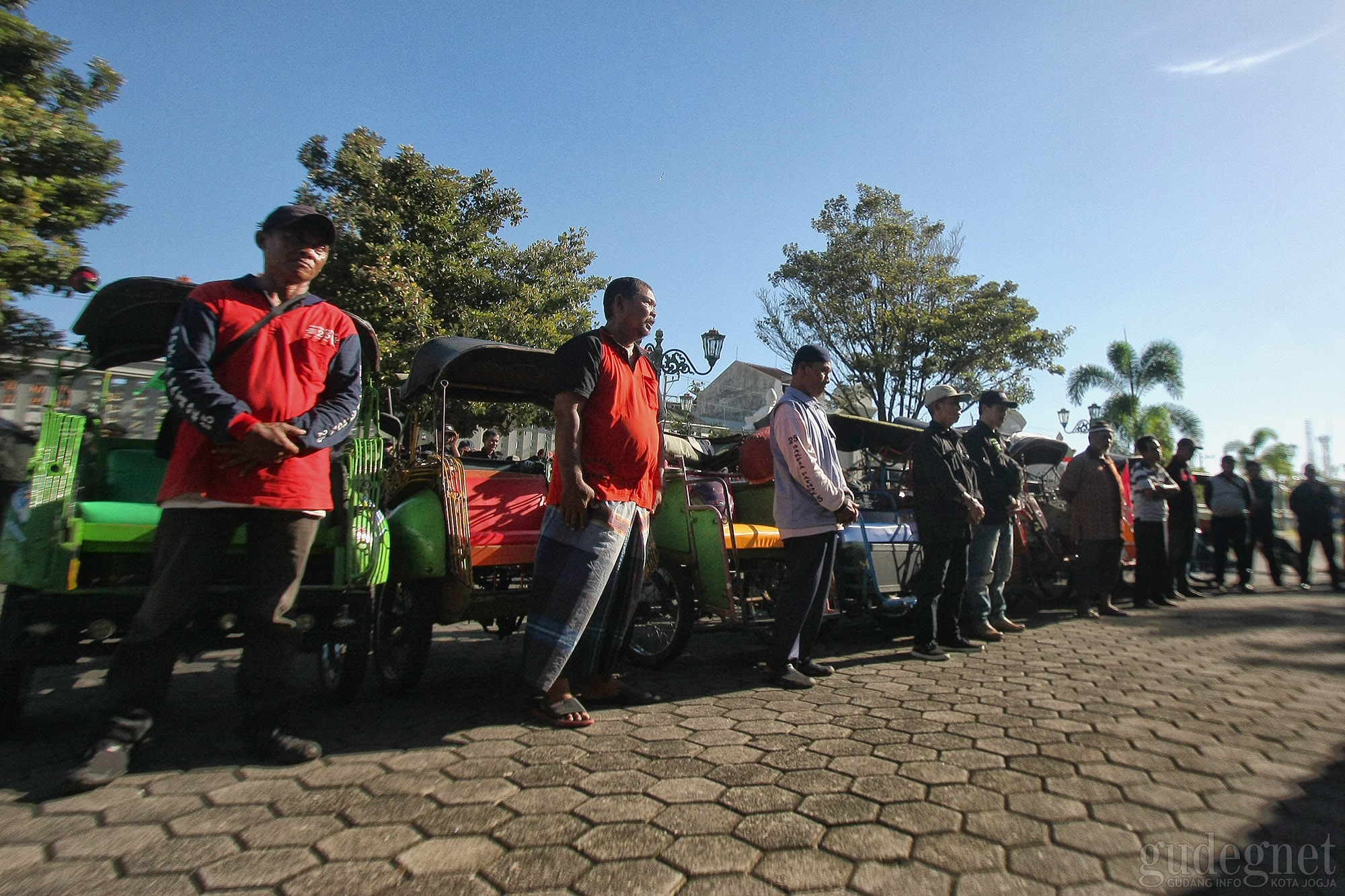 Sekda DIY: Bukan Melegalkan Tetapi Membatasi Pertumbuhan Bentor Sekda DIY: Bukan Melegalkan Tetapi Membatasi Pertumbuhan Bentor