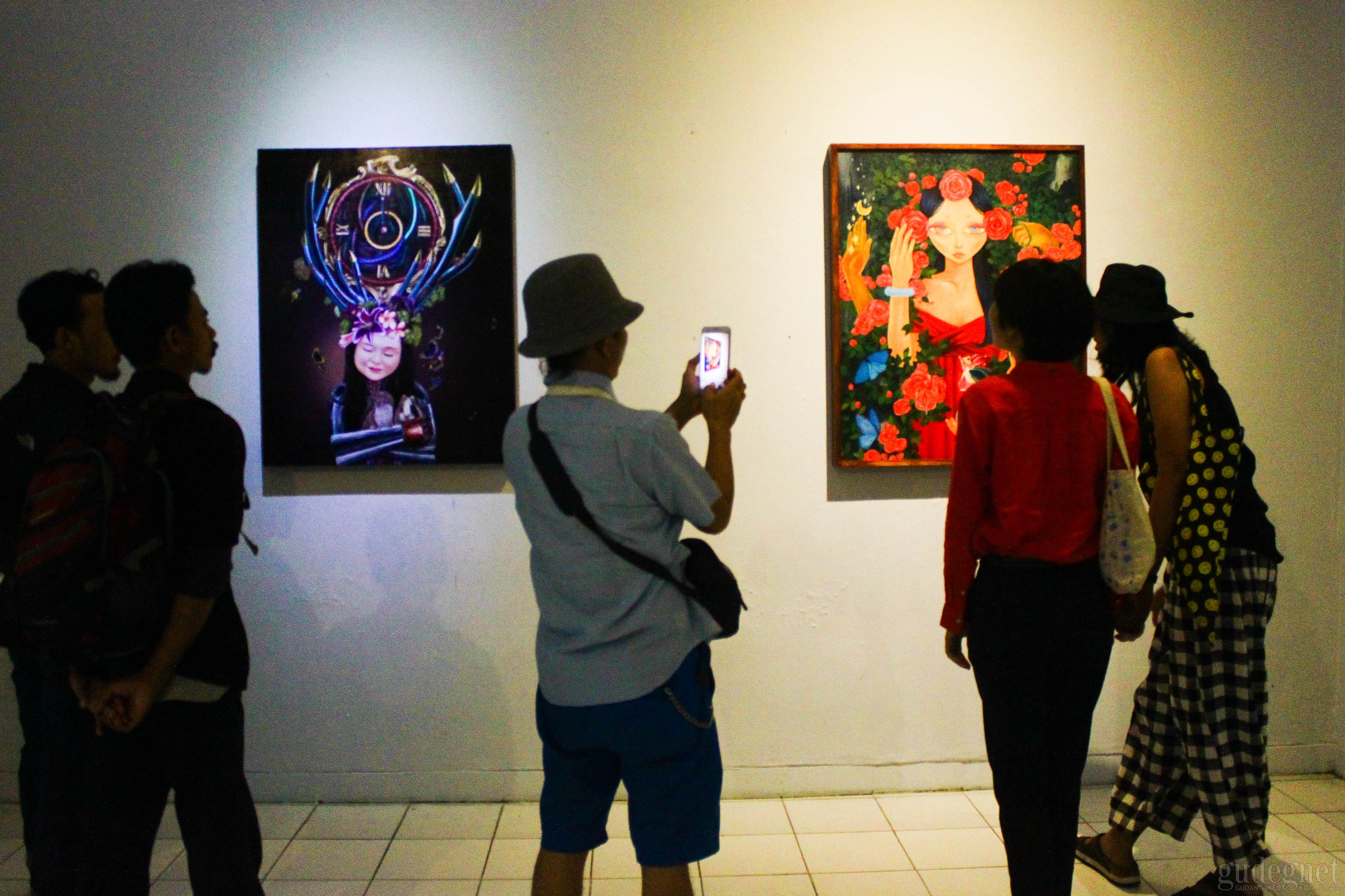 20 Karya Perempuan Seniman Milenial Hadir di “80 Nan Ampuh” 20 Karya Perempuan Seniman Milenial Hadir di “80 Nan Ampuh”