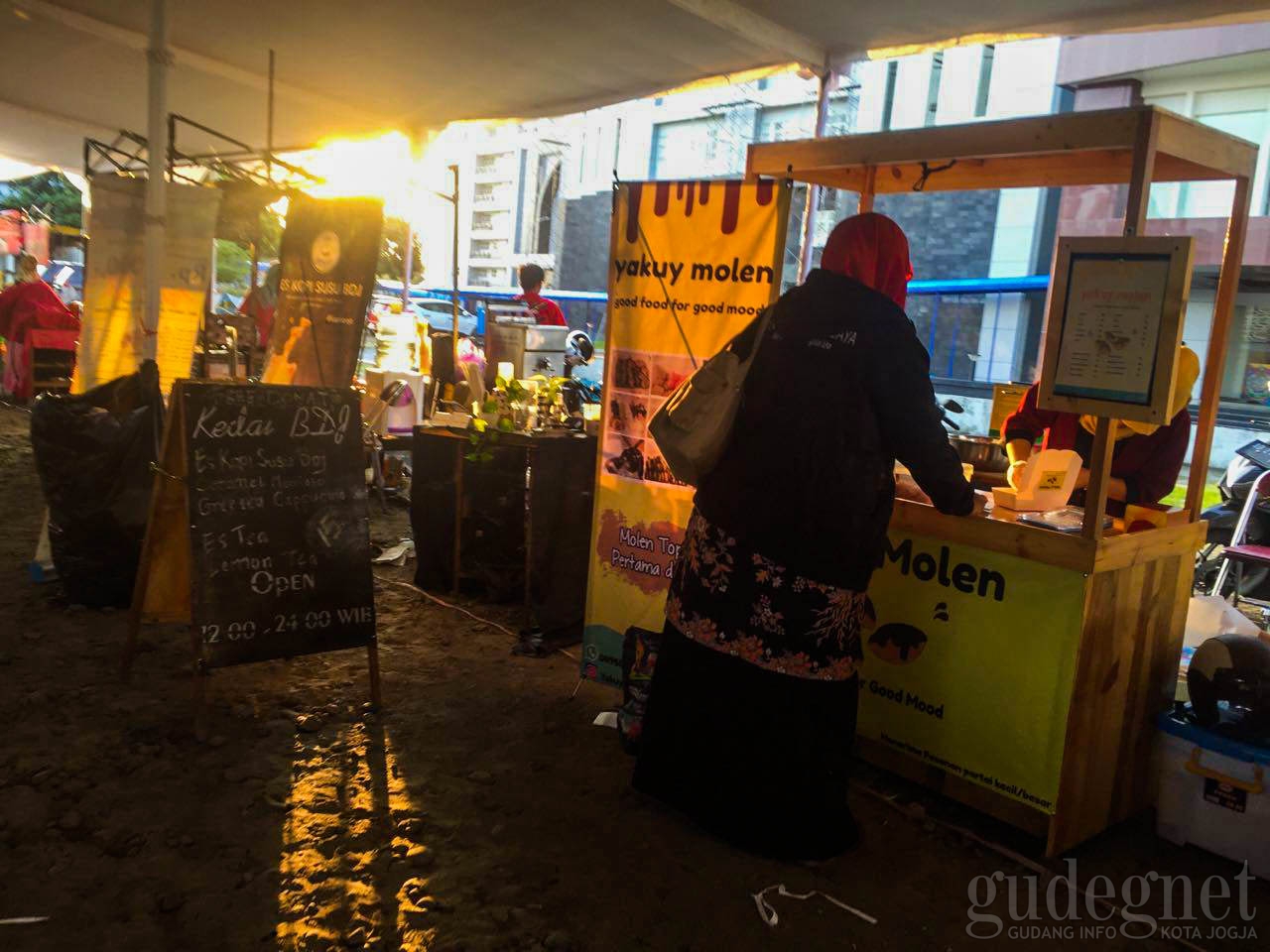 Perkenalkan Prodi Bisnis Jasa Makanan, Mahasiswa UAD Gelar Festival Kuliner Perkenalkan Prodi Bisnis Jasa Makanan, Mahasiswa UAD Gelar Festival Kuliner
