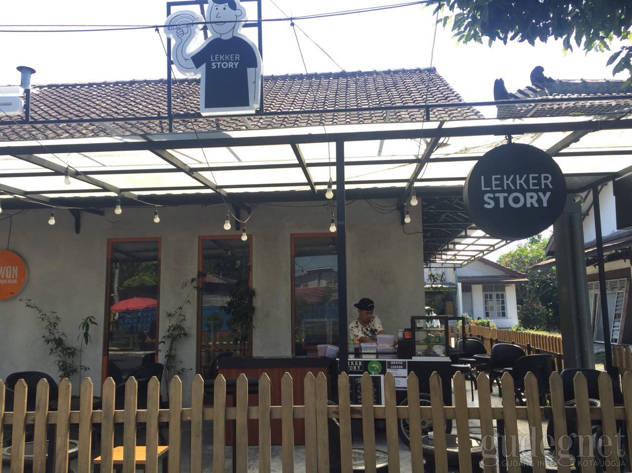 Nyantai Sambil Ngemil di Lekker Story Jogja Nyantai Sambil Ngemil di Lekker Story Jogja