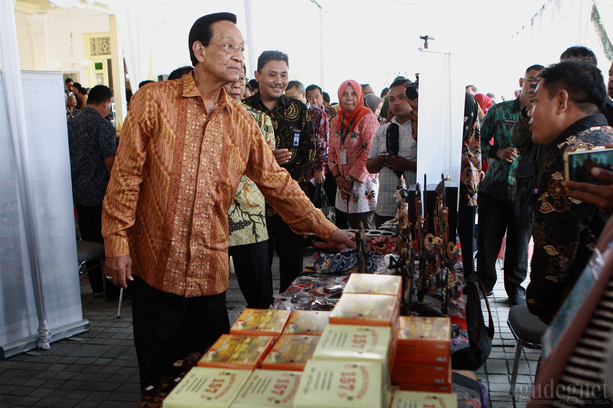 Sultan: UMKM DIY Harus Lebih Berkembang Sultan: UMKM DIY Harus Lebih Berkembang
