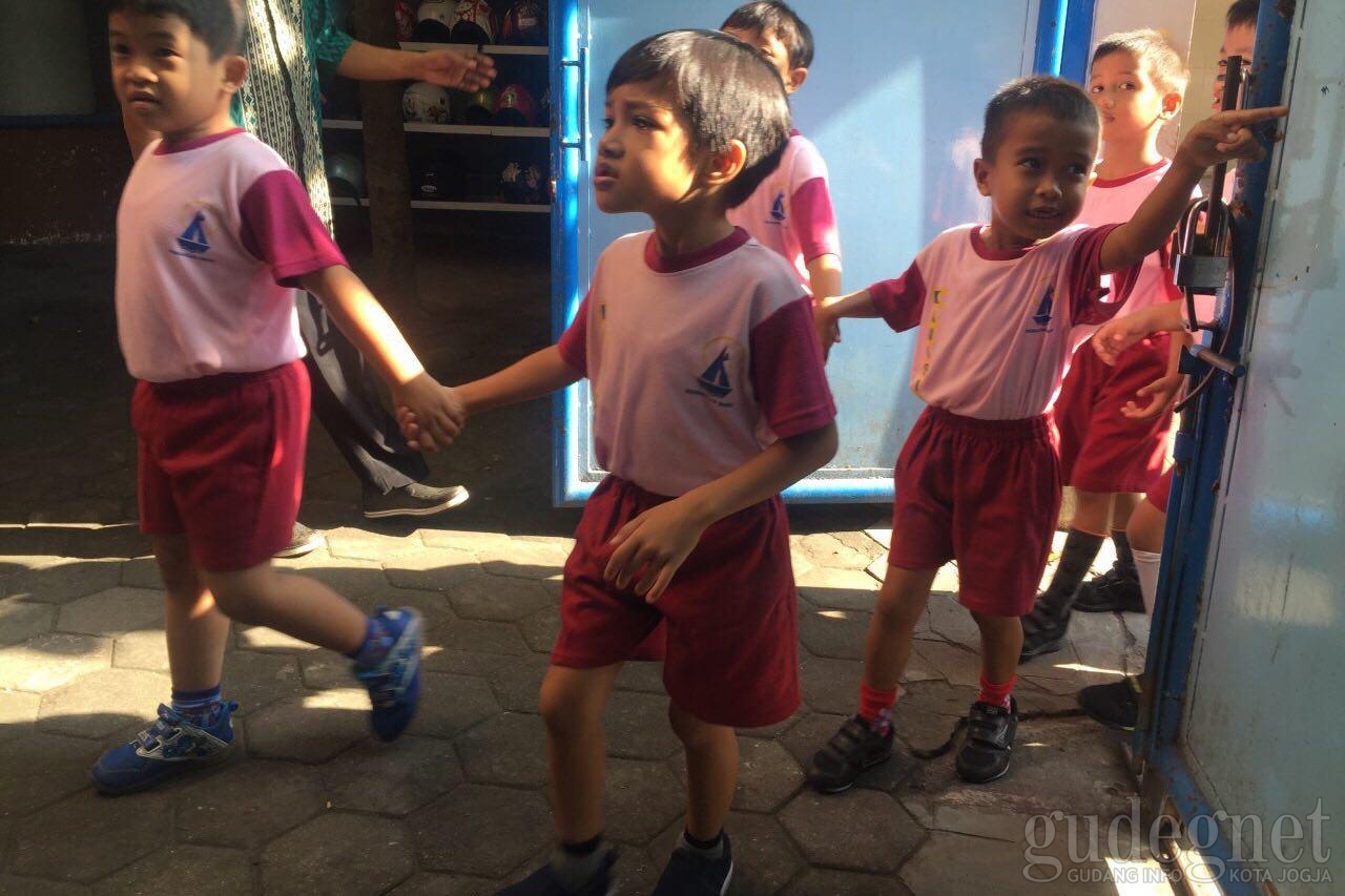 Tips Menjaga Kesehatan Anak Tips Menjaga Kesehatan Anak