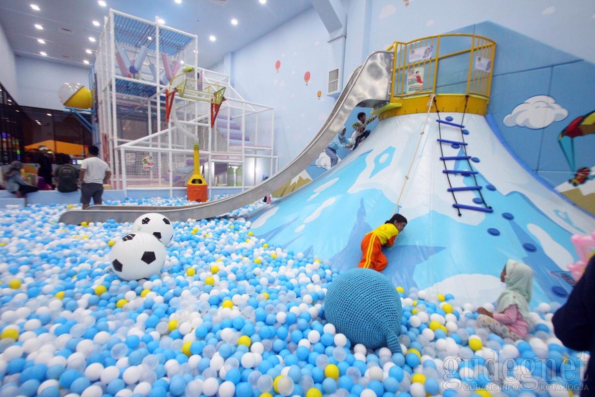 Hadir di SCH, Timezone dan Play N Learn Bawa Konsep Baru Hadir di SCH, Timezone dan Play N Learn Bawa Konsep Baru