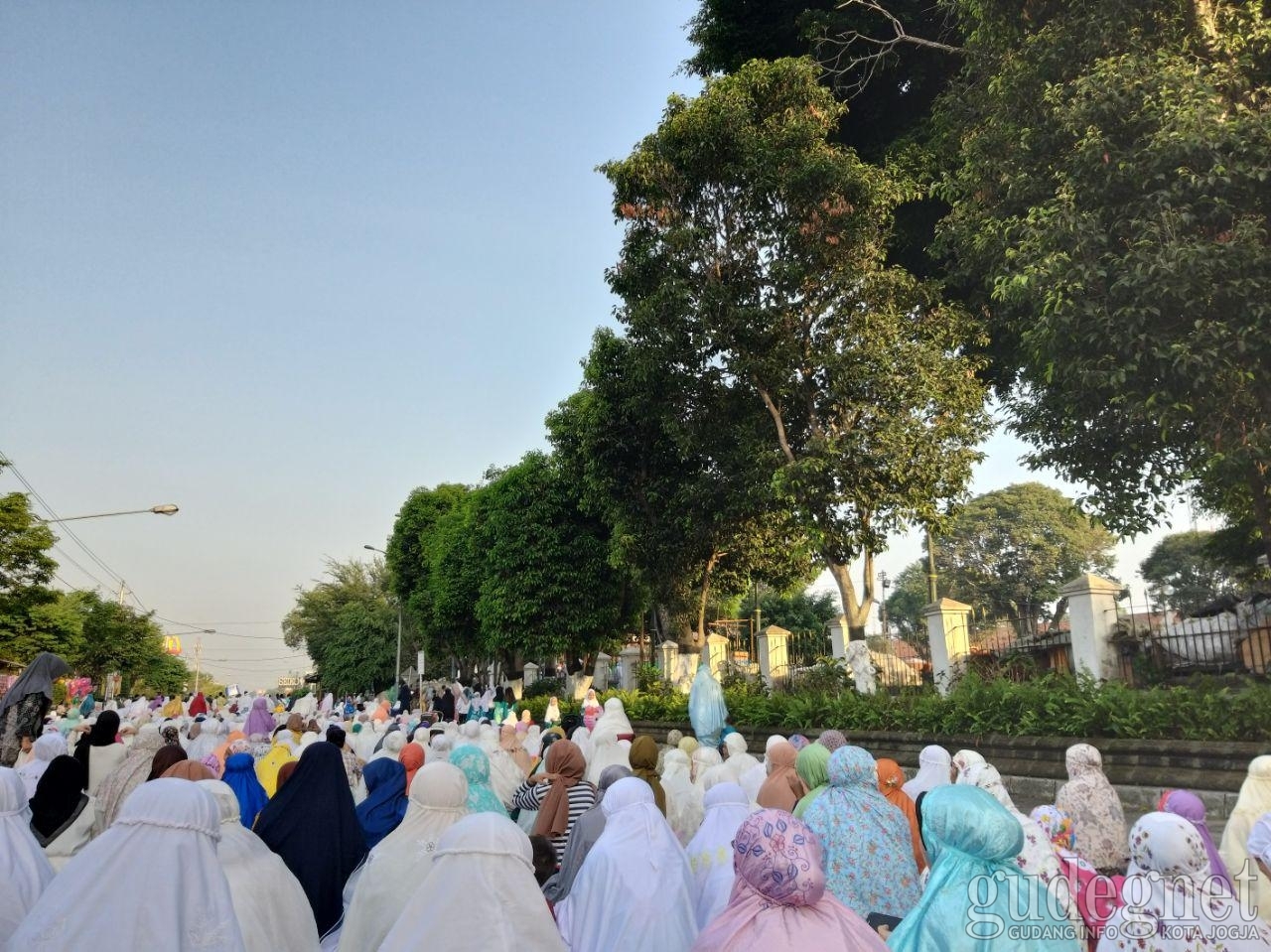 Ada Gerhana Matahari, Ikut Salat Kusuf di Sini Ada Gerhana Matahari, Ikut Salat Kusuf di Sini
