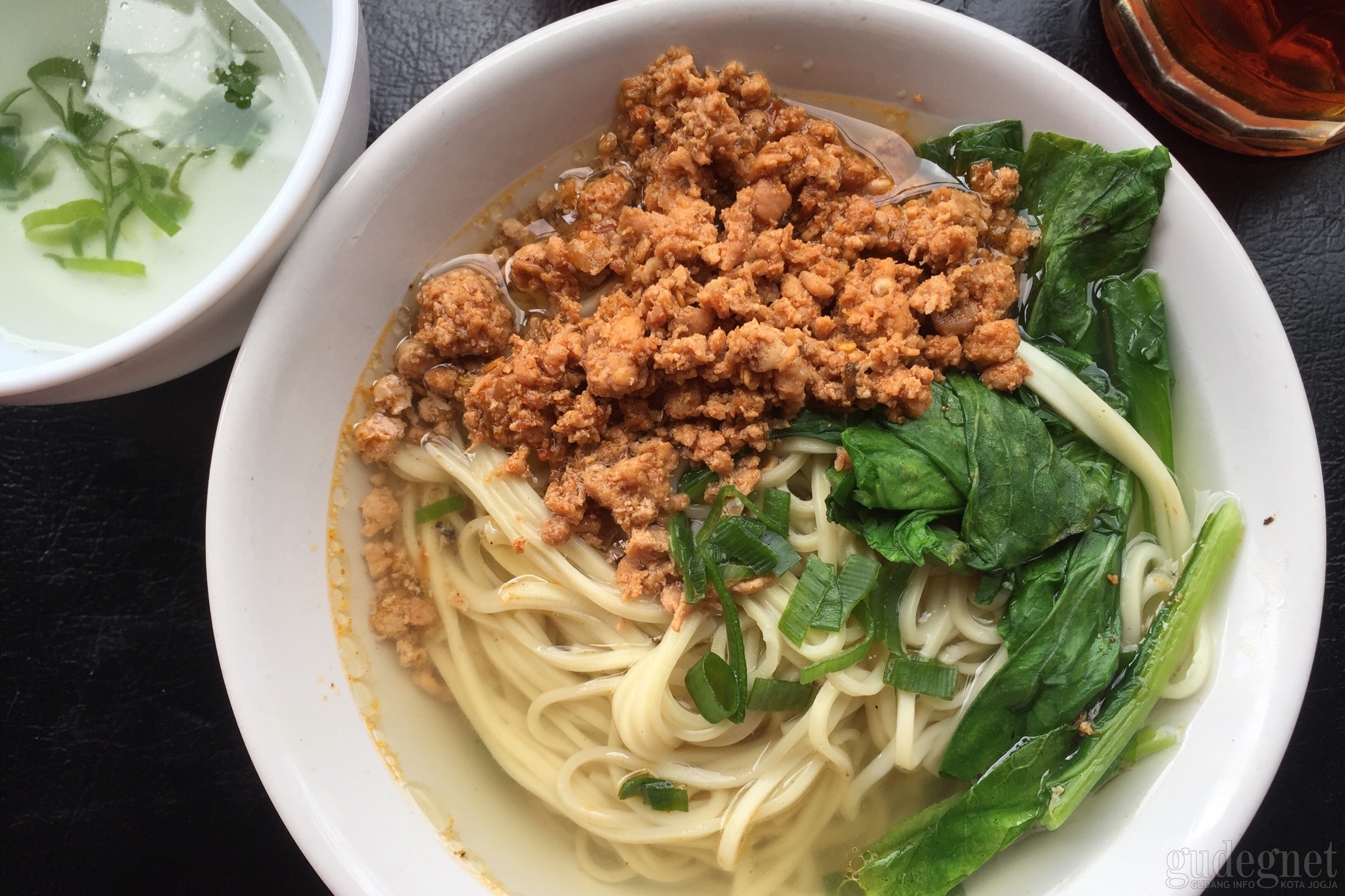 Mie Goceng, Porsi Kenyang Serba Lima Ribu Mie Goceng, Porsi Kenyang Serba Lima Ribu