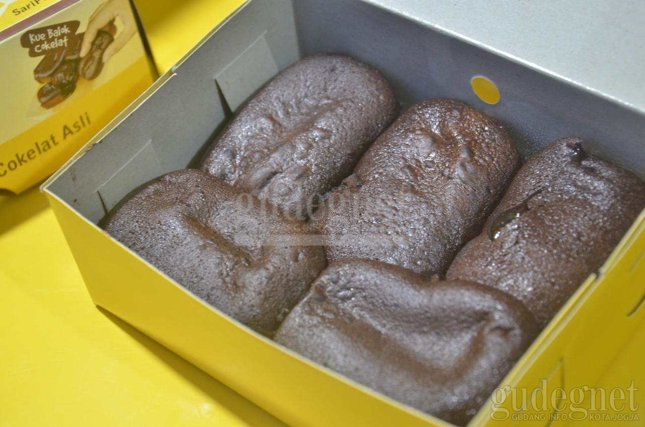 Kue Balok Sari Pasundan Jogja, Lembut di Luar Lumer di Dalam Kue Balok Sari Pasundan Jogja, Lembut di Luar Lumer di Dalam