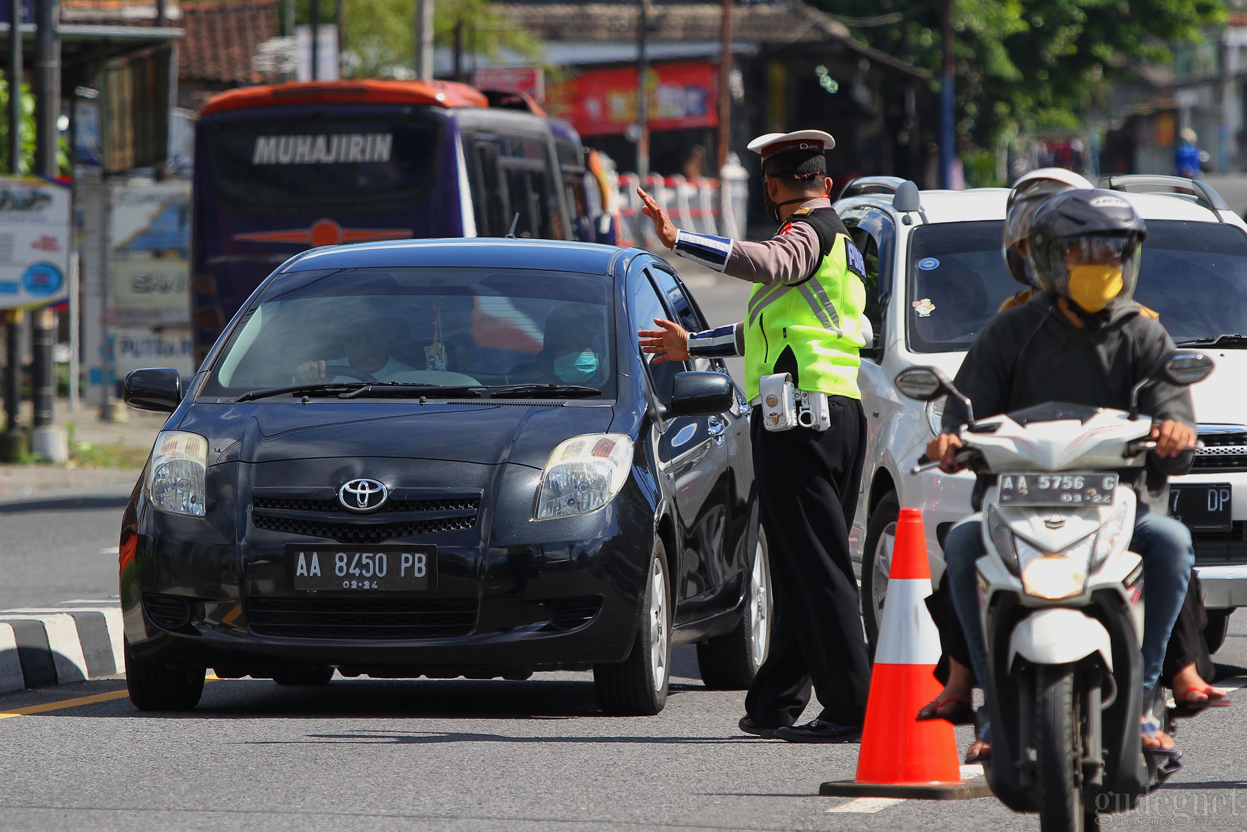 Masuk Yogyakarta Harus Ikuti Sejumlah Aturan Ini Masuk Yogyakarta Harus Ikuti Sejumlah Aturan Ini