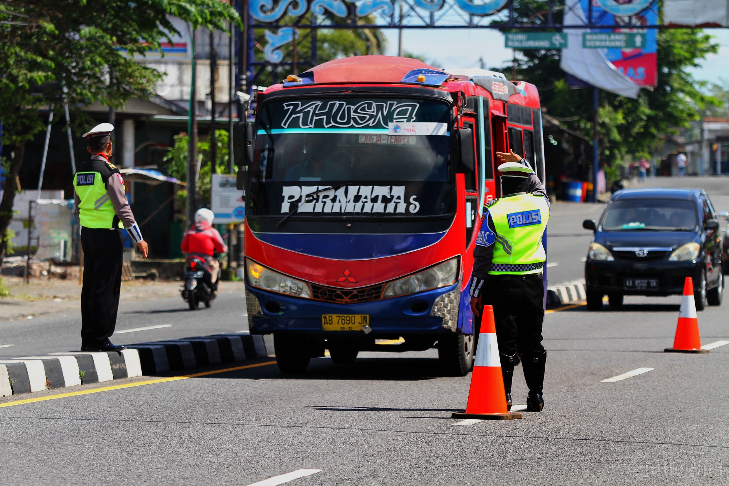 Transportasi DIY Dilonggarkan Namun Tidak Untuk Pemudik Transportasi DIY Dilonggarkan Namun Tidak Untuk Pemudik