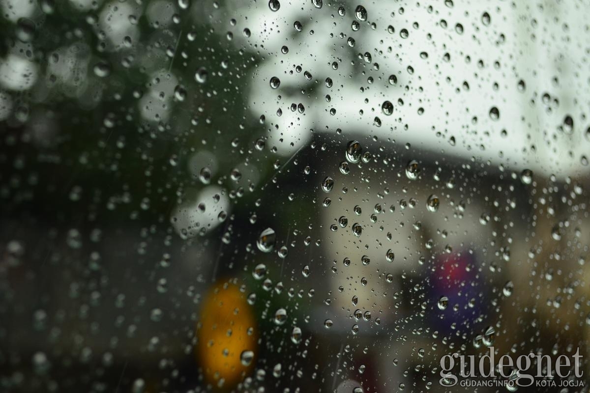 Prakiraan Cuaca DIY Kamis 21 Mei 2020, Waspadai Potensi Hujan Lebat Prakiraan Cuaca DIY Kamis 21 Mei 2020, Waspadai Potensi Hujan Lebat