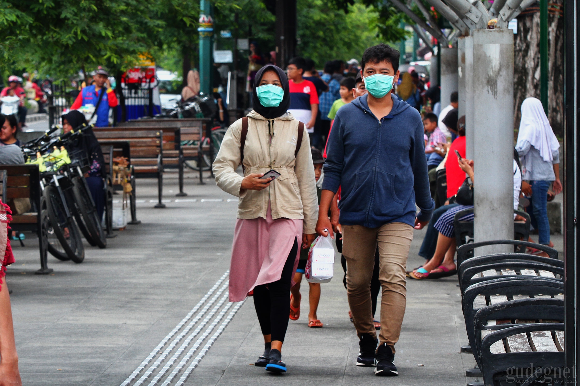 Berkerumun dan Tidak Pakai Masker, Siap-siap Diusir dari Malioboro Berkerumun dan Tidak Pakai Masker, Siap-siap Diusir dari Malioboro