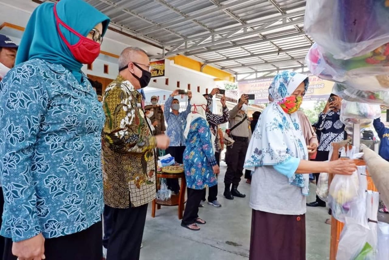 Warga Wiyoro Kidul, Bantul Gelar Baksos Canthelan Shodaqoh Warga Wiyoro Kidul, Bantul Gelar Baksos Canthelan Shodaqoh