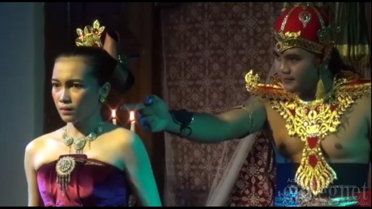 Sineprak ''Andini'': Kisah Perjuangan Cinta, Kethoprak Berbahasa Indonesia Sineprak ''Andini'': Kisah Perjuangan Cinta, Kethoprak Berbahasa Indonesia