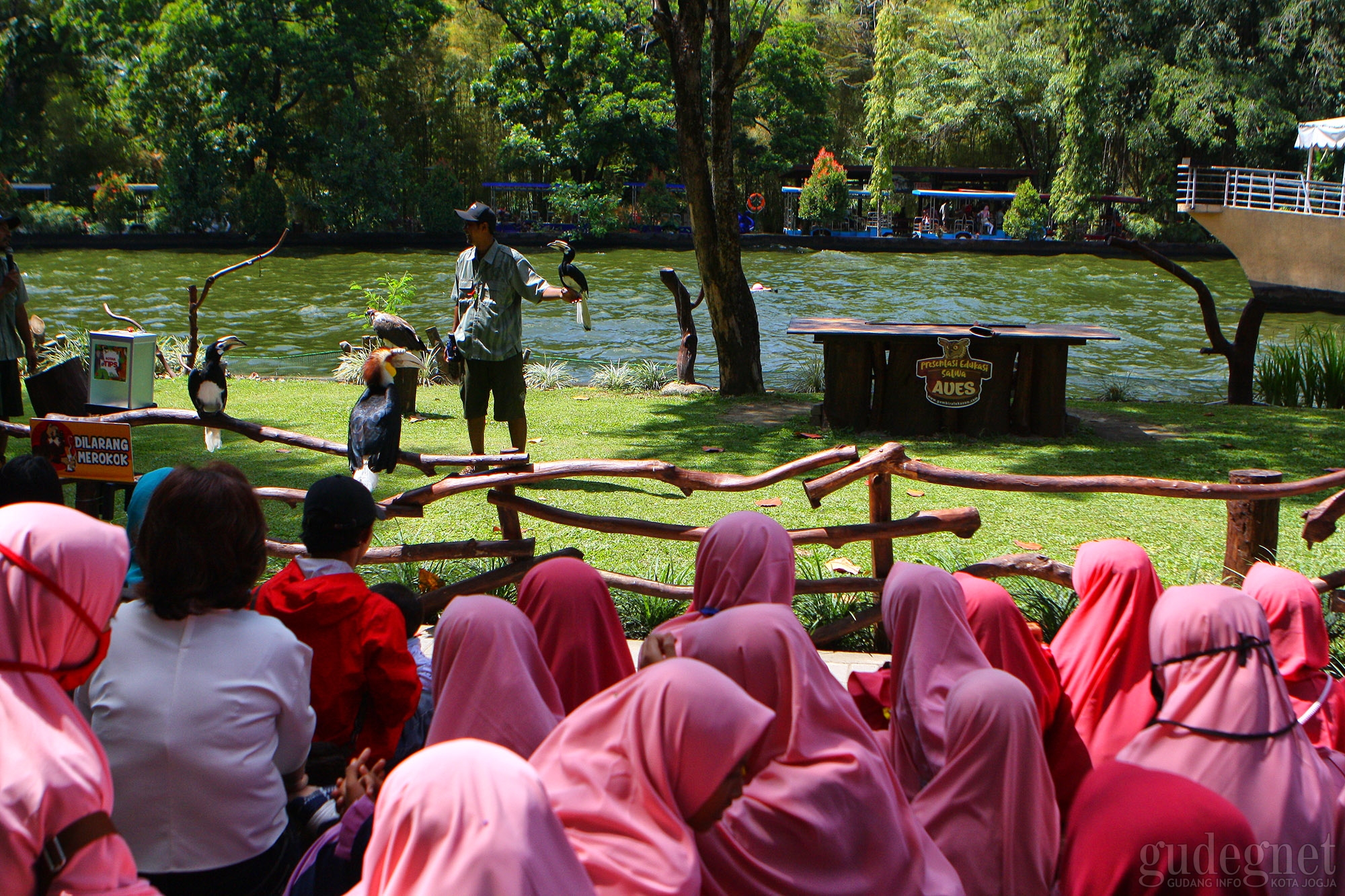 Gembira Loka Zoo Siap Buka Kembali dengan Protokol Kesehatan Gembira Loka Zoo Siap Buka Kembali dengan Protokol Kesehatan