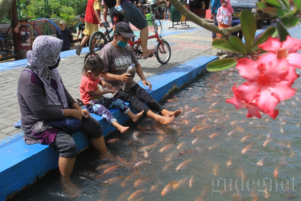 Bendung Lepen, Alternatif Berwisata di Tepi Sungai Gajahwong Bendung Lepen, Alternatif Berwisata di Tepi Sungai Gajahwong