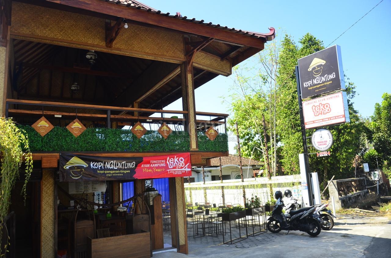Kopi Ngluntung, Tempat Nongkrong Penikmat Kopi dan 'Tingwe' Kopi Ngluntung, Tempat Nongkrong Penikmat Kopi dan 'Tingwe'