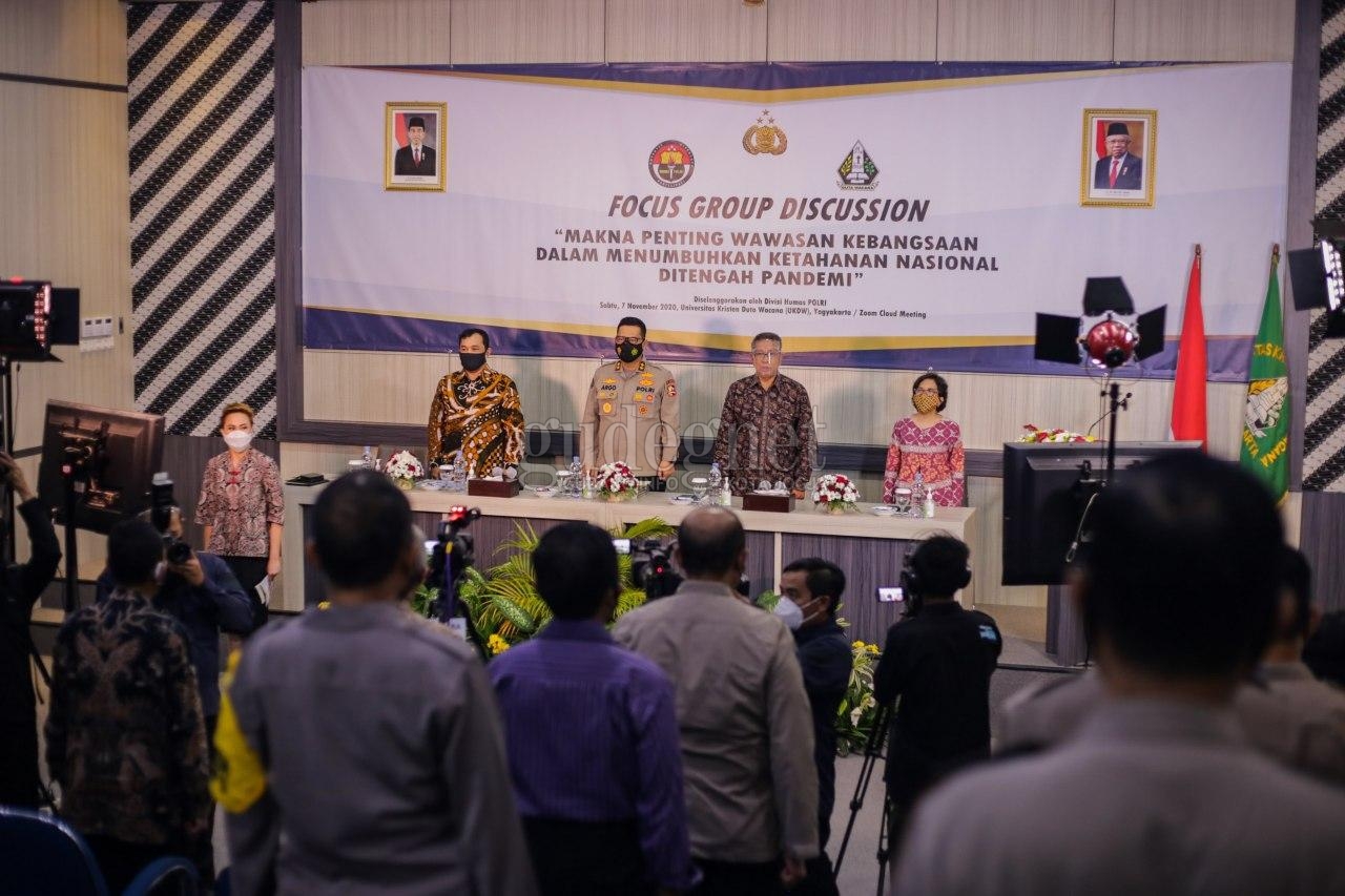 FGD di UKDW: Tetap Terapkan Nilai Kebangsaan di Masa Pandemi FGD di UKDW: Tetap Terapkan Nilai Kebangsaan di Masa Pandemi