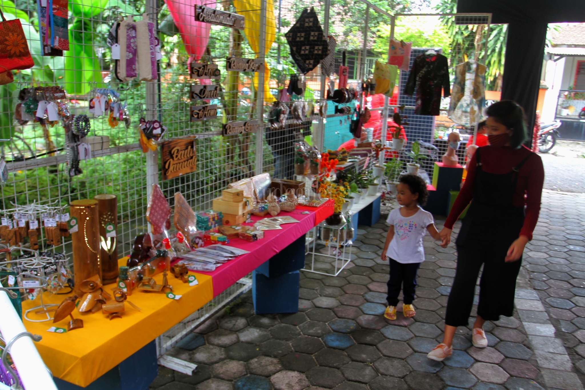 Rona Ekspo, Pameran Komunitas Inklusif di Tengah Pandemi Rona Ekspo, Pameran Komunitas Inklusif di Tengah Pandemi