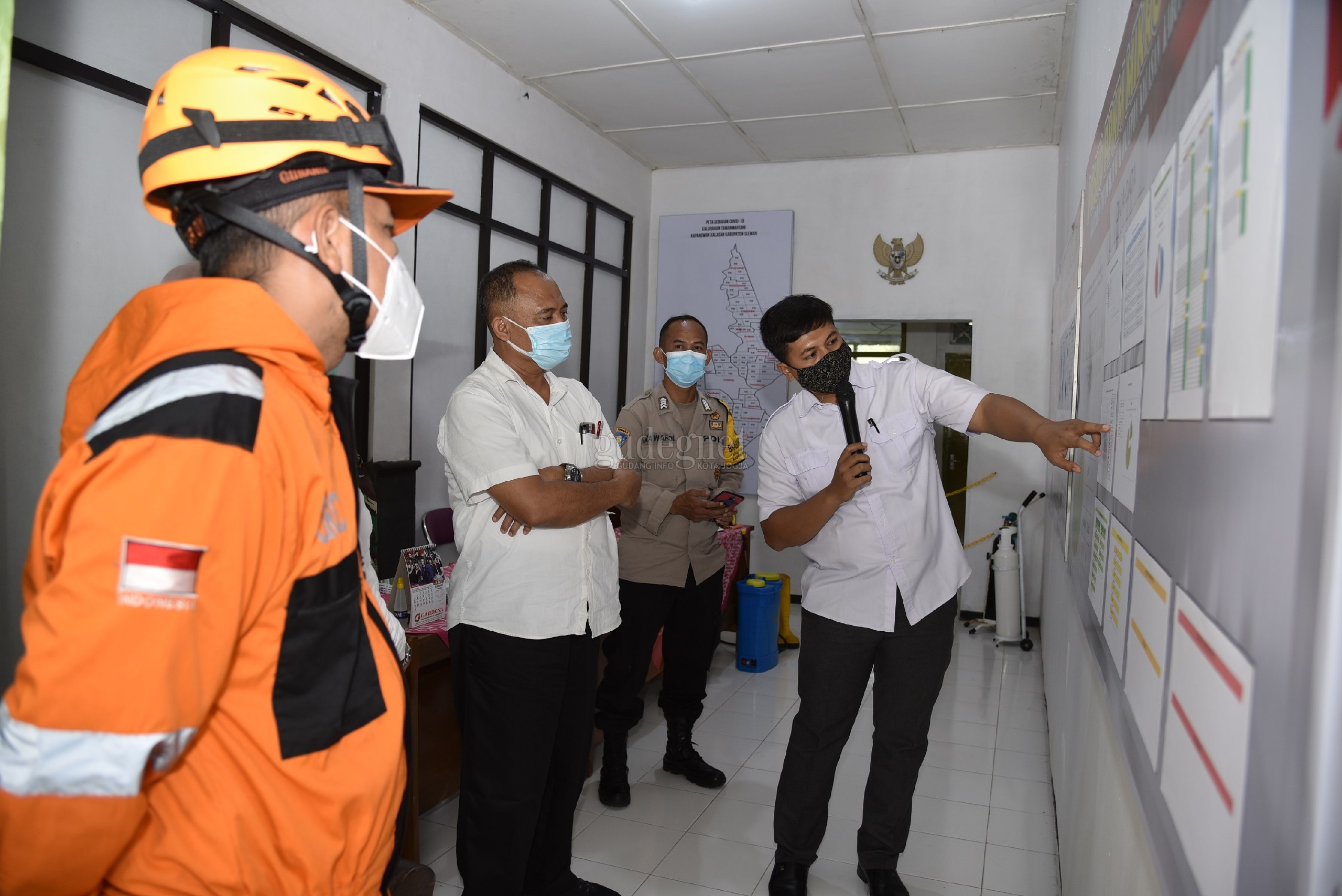 Pemkab Sleman Resmikan Shelter Covid-19 di Tamanmartani Pemkab Sleman Resmikan Shelter Covid-19 di Tamanmartani