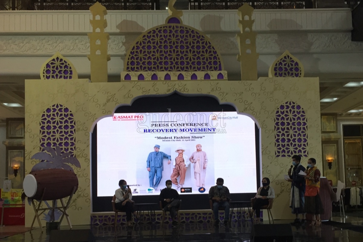 Recovery Movement ‘Modest Fashion Show’ Bakal Tampilkan 135 Outfit Recovery Movement ‘Modest Fashion Show’ Bakal Tampilkan 135 Outfit