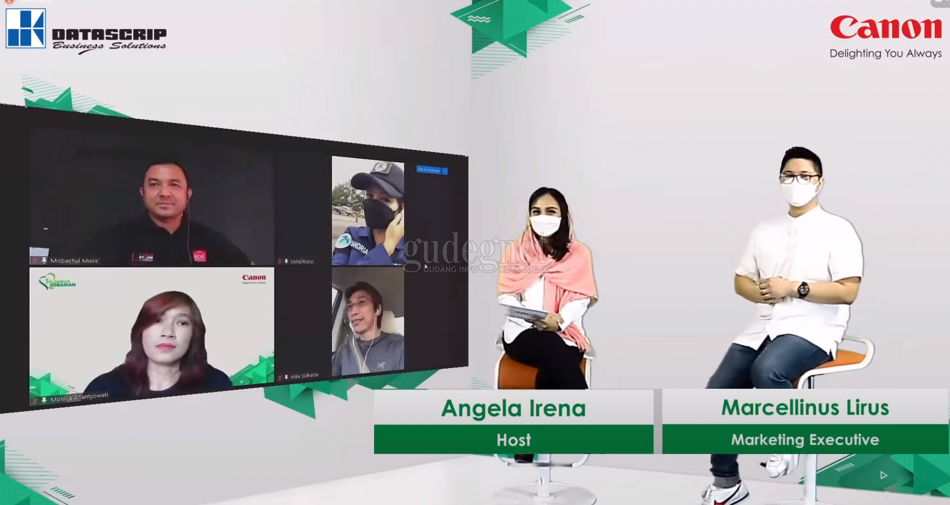 Canon Adakan Lelang Karya Fotografi untuk Donasi dalam 'Selembar Kebaikan' Canon Adakan Lelang Karya Fotografi untuk Donasi dalam 'Selembar Kebaikan'