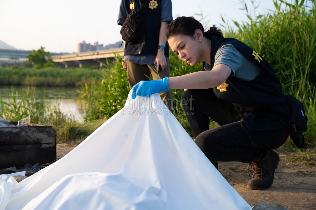 Serial Terbaru Taiwan, 'Trinity Of Shadows' Tayang Bulan Depan Serial Terbaru Taiwan, 'Trinity Of Shadows' Tayang Bulan Depan