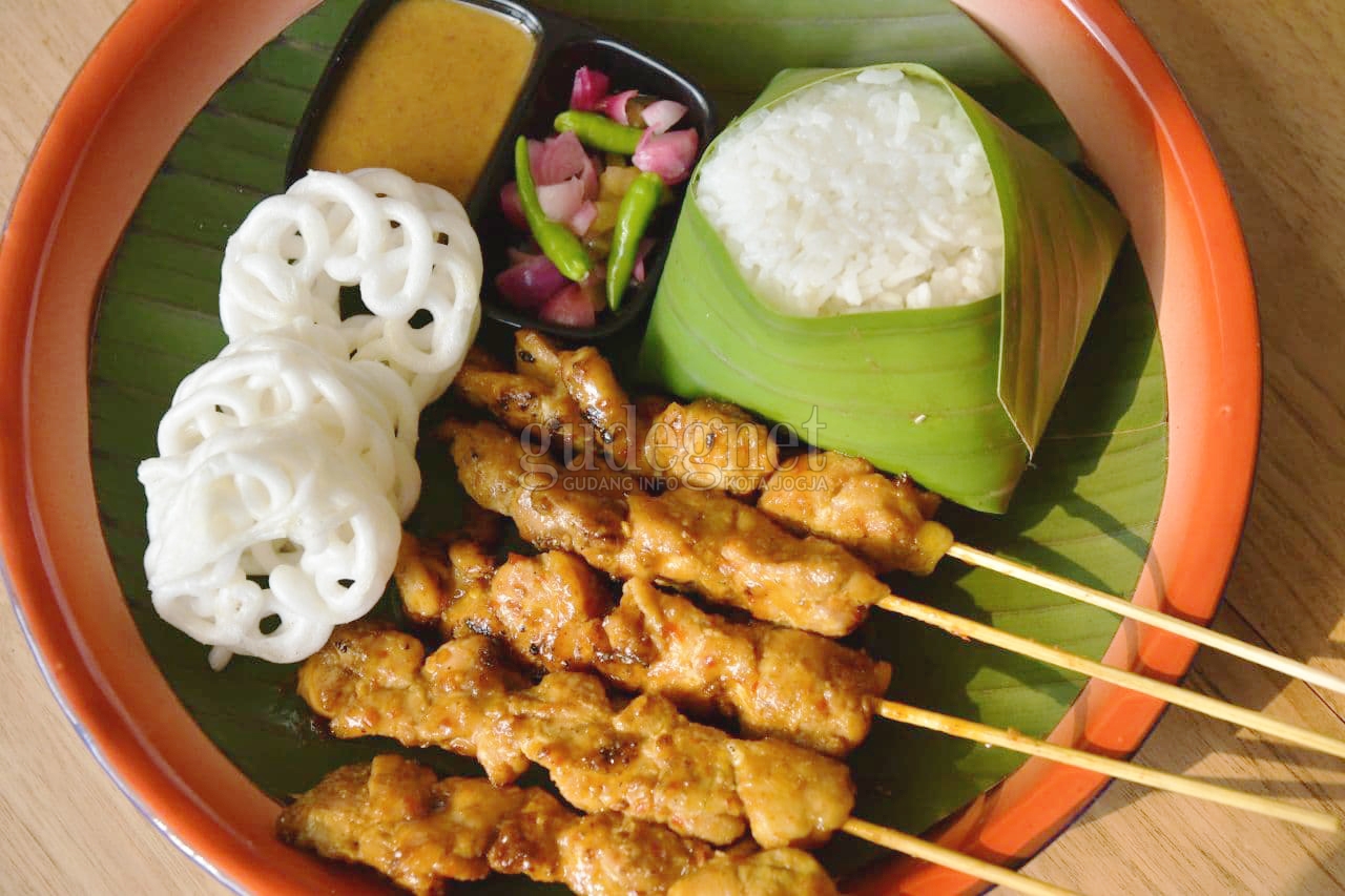 Dari Kebun ke Meja, Kedai Ramban Sajikan Makanan Lezat dan Sehat Dari Kebun ke Meja, Kedai Ramban Sajikan Makanan Lezat dan Sehat