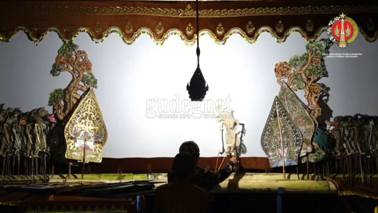 Disbud DIY Gelar Wayang Kulit Daring Lakon 'Kongso Adu Jago' Disbud DIY Gelar Wayang Kulit Daring Lakon 'Kongso Adu Jago'