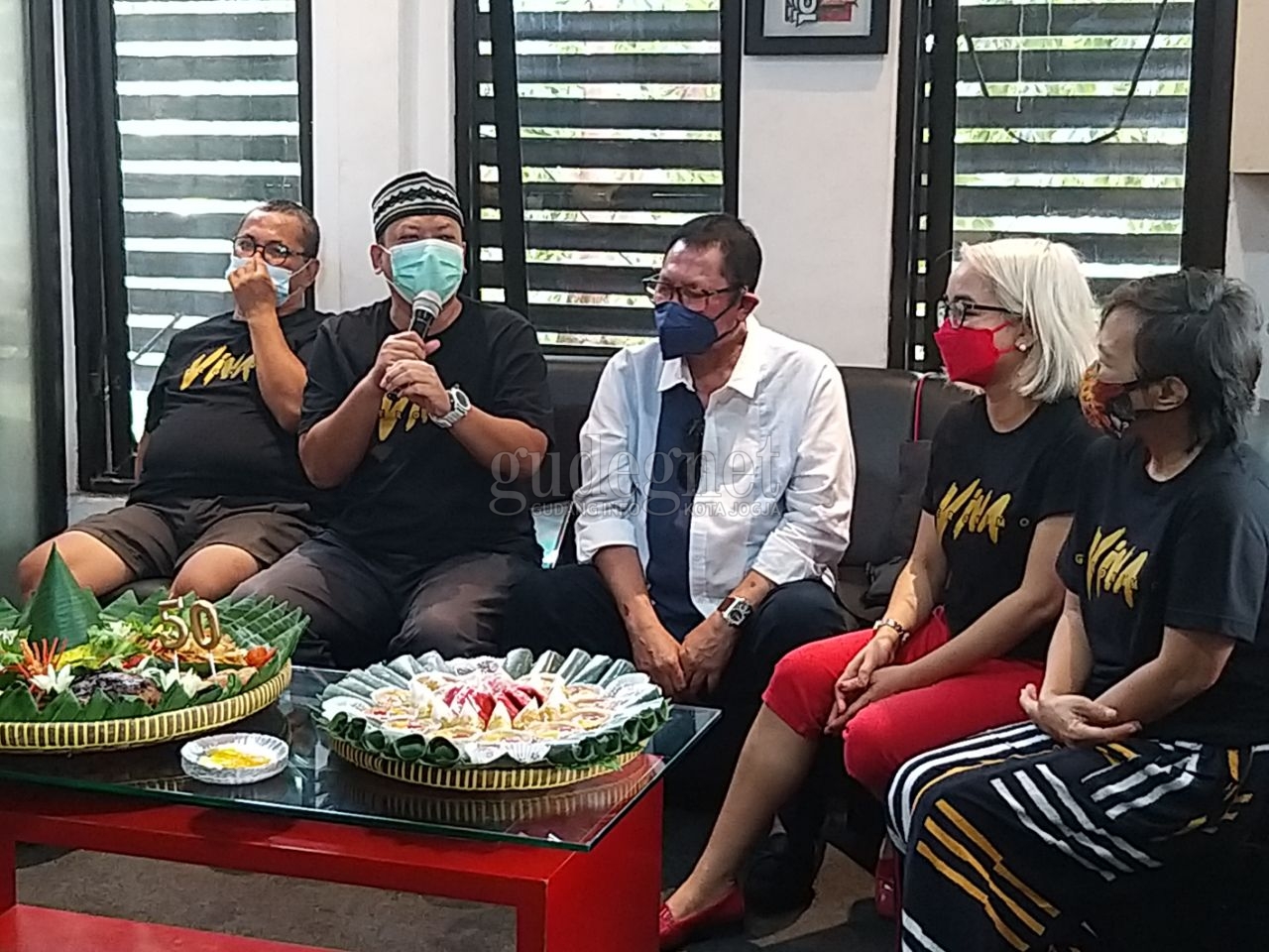Berusia 50 Tahun, Geronimo FM Tetap Eksis Temani Kanca Muda Berusia 50 Tahun, Geronimo FM Tetap Eksis Temani Kanca Muda