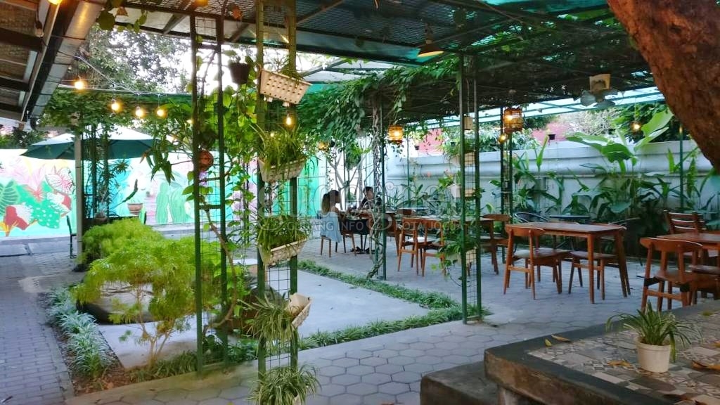 Santai Sore di Tamansari Cafe Santai Sore di Tamansari Cafe