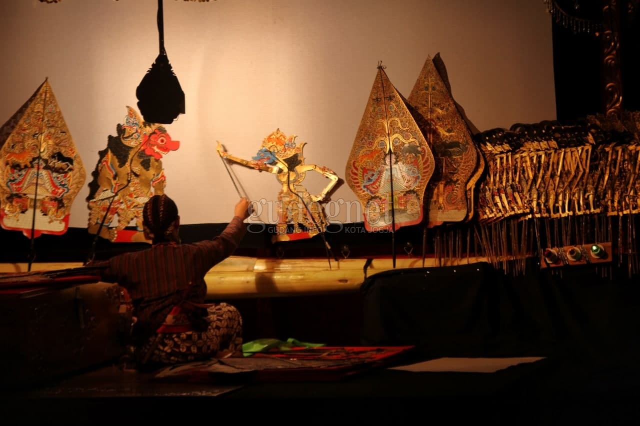 Festival Dalang Anak dan Dalang Remaja, Kenalkan Seni Pakeliran pada Generasi Muda Festival Dalang Anak dan Dalang Remaja, Kenalkan Seni Pakeliran pada Generasi Muda
