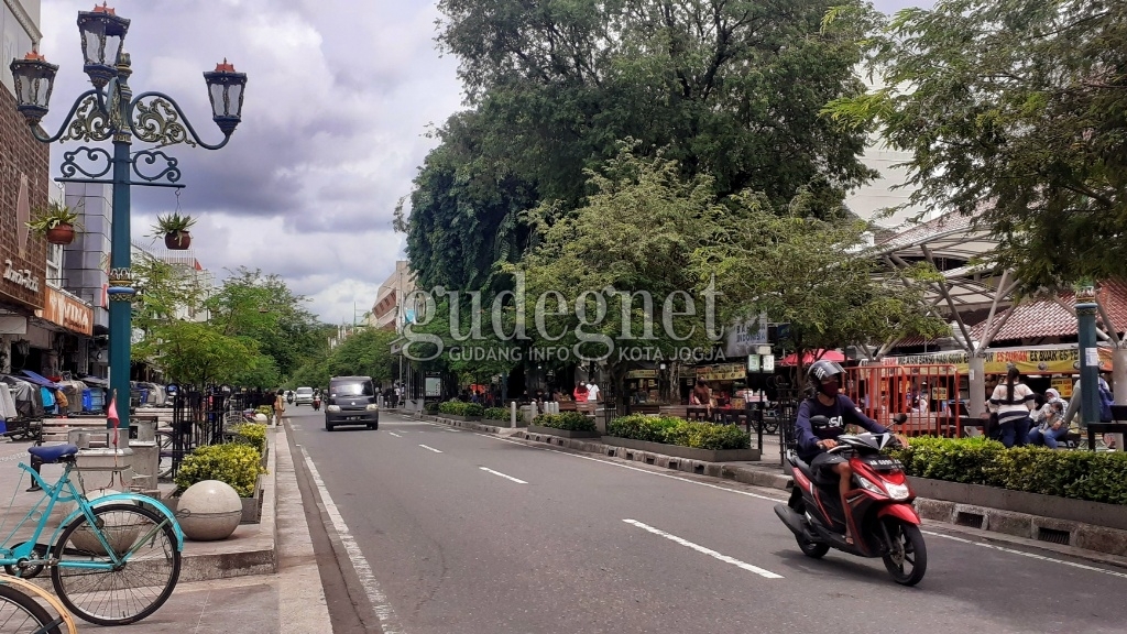 Cegah Aktivitas di Malam Hari, Lampu Malioboro Dimatikan Cegah Aktivitas di Malam Hari, Lampu Malioboro Dimatikan