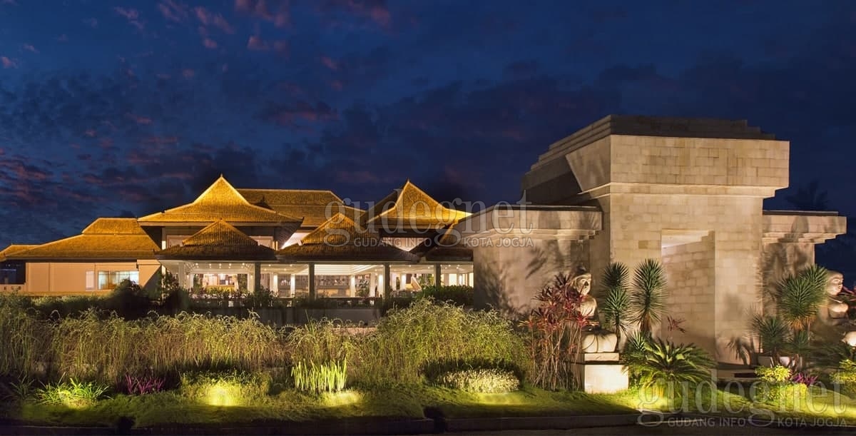 Sheraton Yogyakarta Hadirkan Voucher 'Buy Now Stay Later' Sheraton Yogyakarta Hadirkan Voucher 'Buy Now Stay Later'