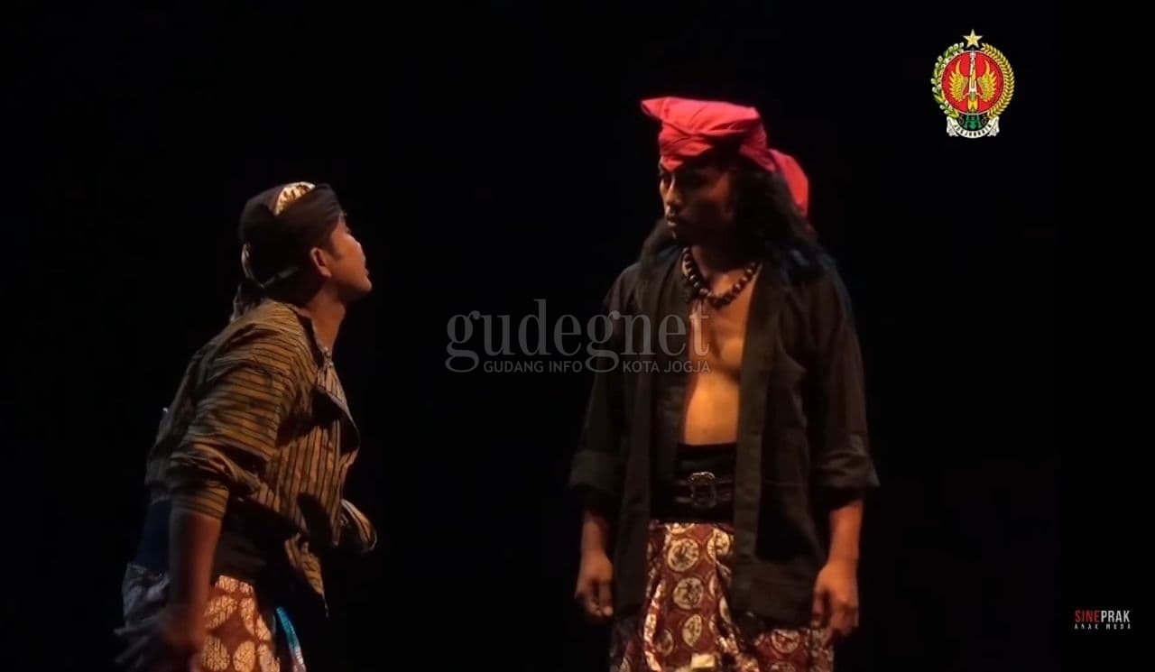 Lakon ''Kerto Ceki'': Sineprak Angkat Kisah Pertikaian Lakon ''Kerto Ceki'': Sineprak Angkat Kisah Pertikaian