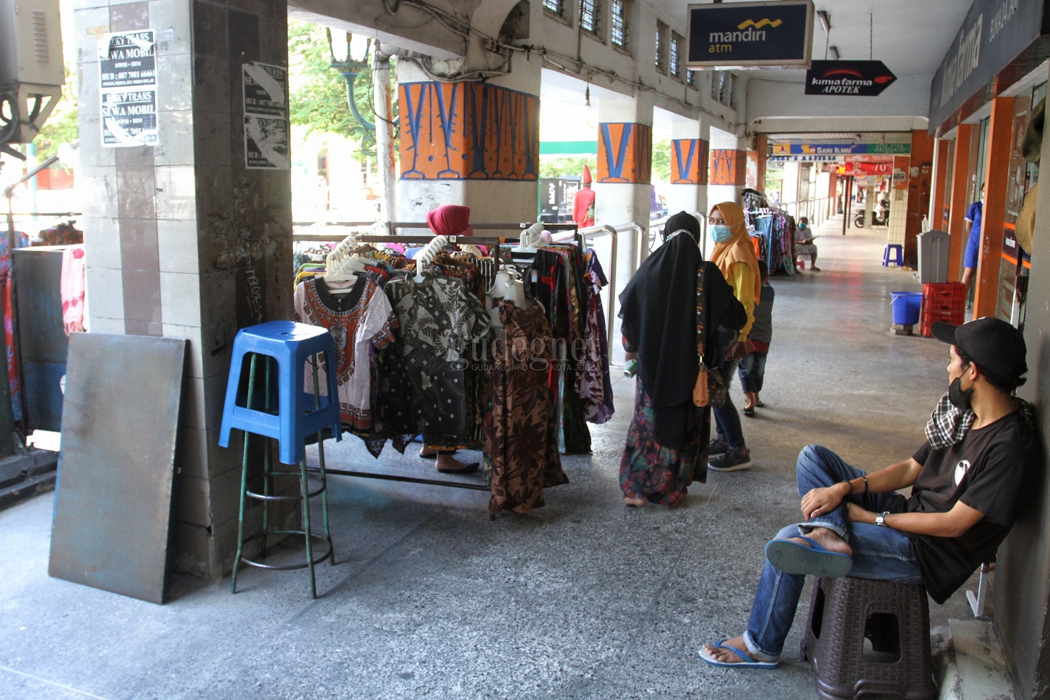 Sudah Dapat Izin, PKL Malioboro Mulai Buka Sudah Dapat Izin, PKL Malioboro Mulai Buka