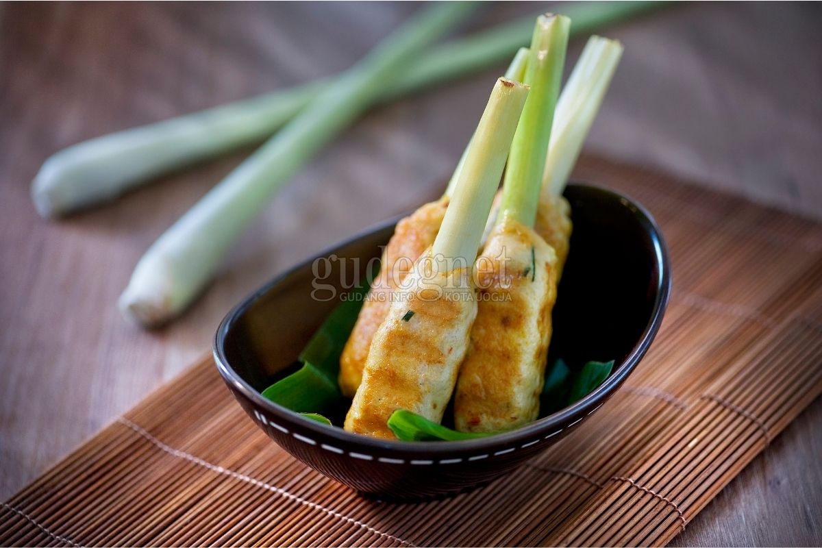 Resep Sate Lilit Bali untuk Santapan Akhir Pekan Resep Sate Lilit Bali untuk Santapan Akhir Pekan