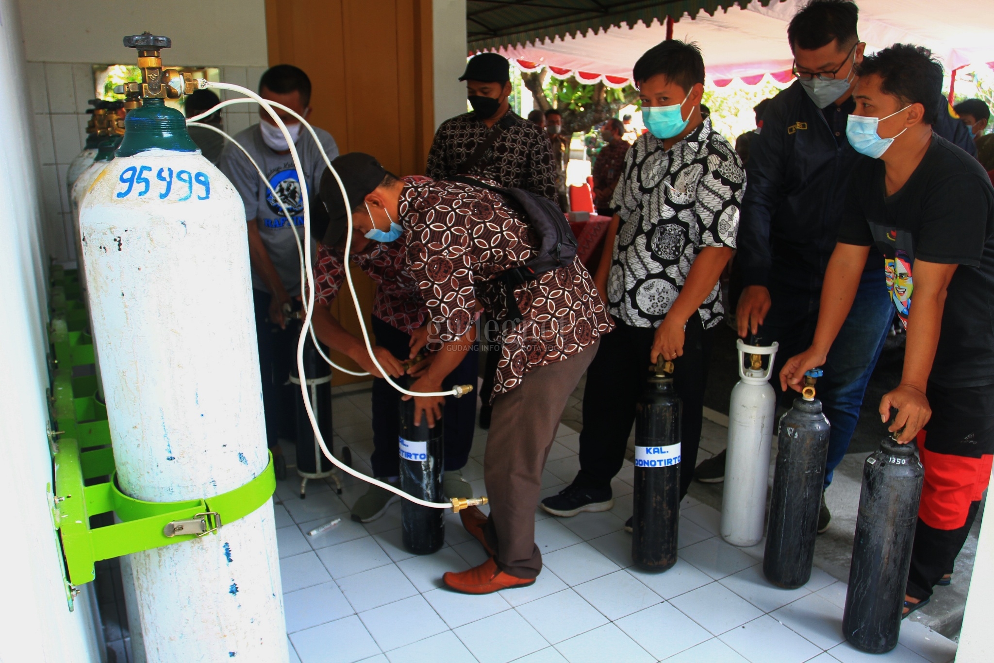 Generator Oksigen Milik Pemda DIY Mulai Beroperasi Generator Oksigen Milik Pemda DIY Mulai Beroperasi