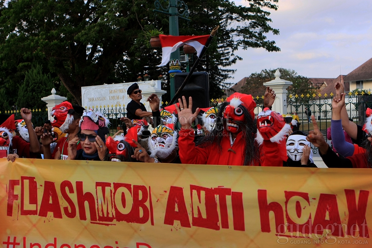 Segoro Amarto Gaman Siber, Gerakan Tangkal Hoaks Yogyakarta Segoro Amarto Gaman Siber, Gerakan Tangkal Hoaks Yogyakarta