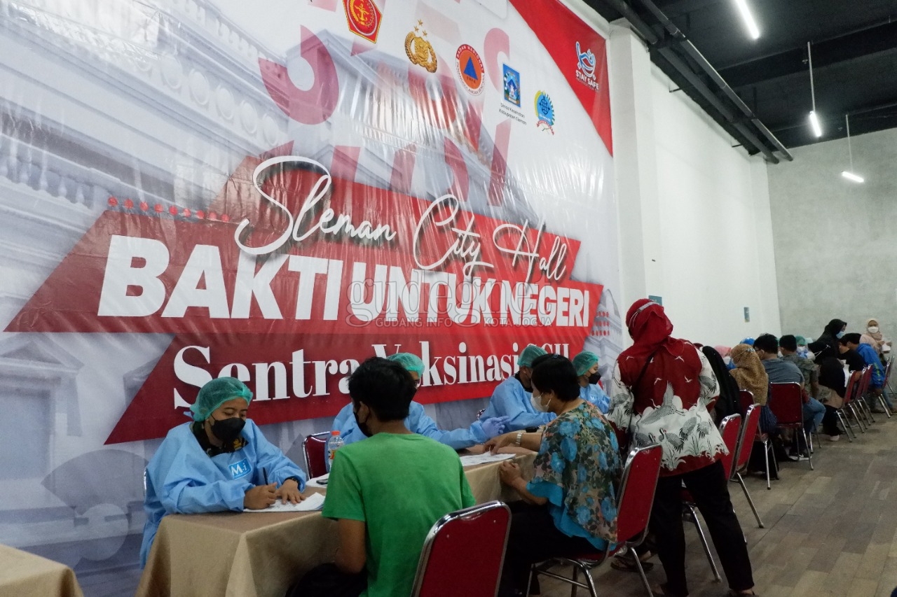 Gelar Program Bakti untuk Negeri, SCH Jadi Mall Sentra Vaksinasi Gelar Program Bakti untuk Negeri, SCH Jadi Mall Sentra Vaksinasi