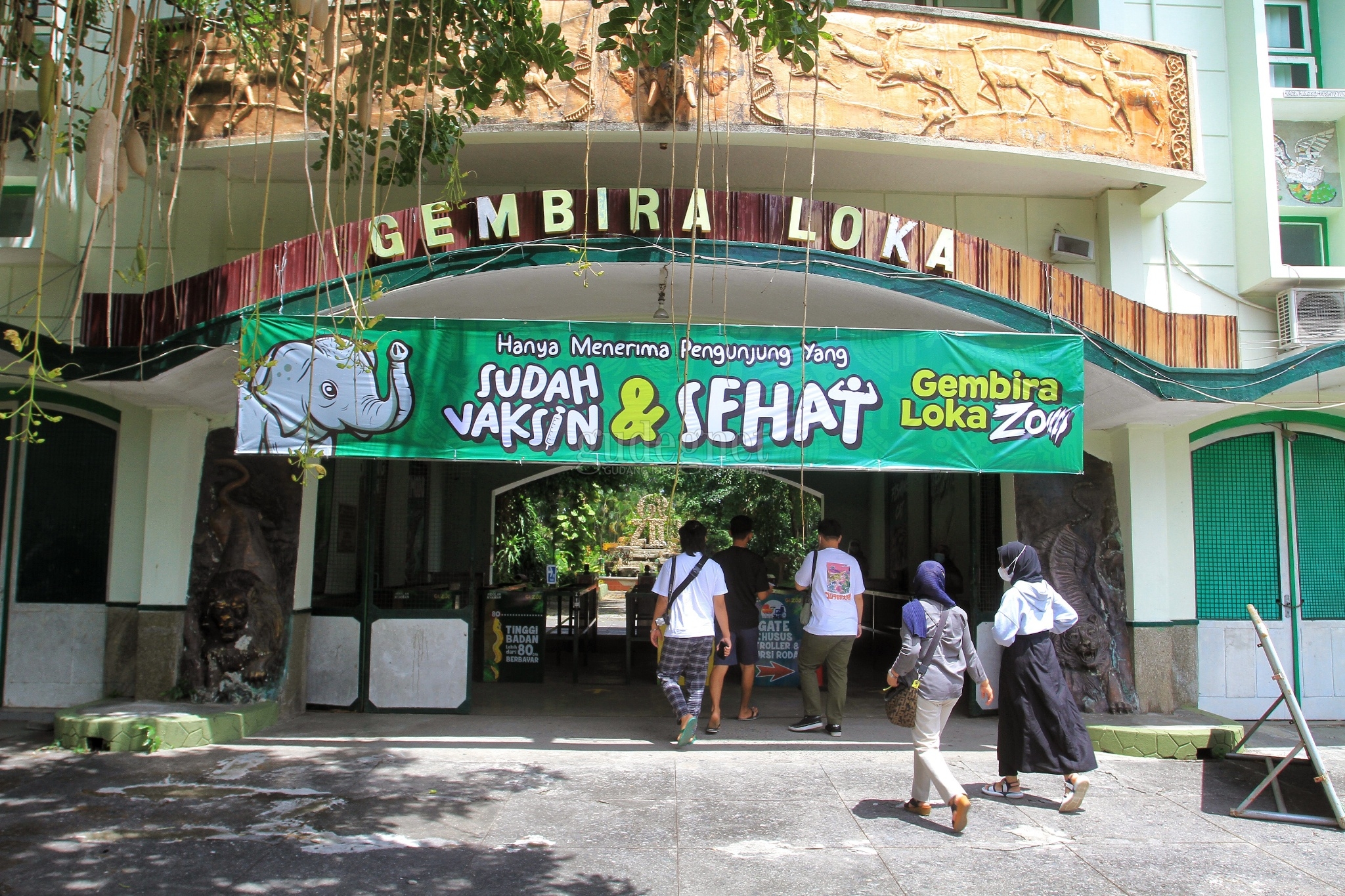 GL Zoo Uji Coba Pembukaan, Pengunjung Wajib Unduh Aplikasi PeduliLindungi GL Zoo Uji Coba Pembukaan, Pengunjung Wajib Unduh Aplikasi PeduliLindungi