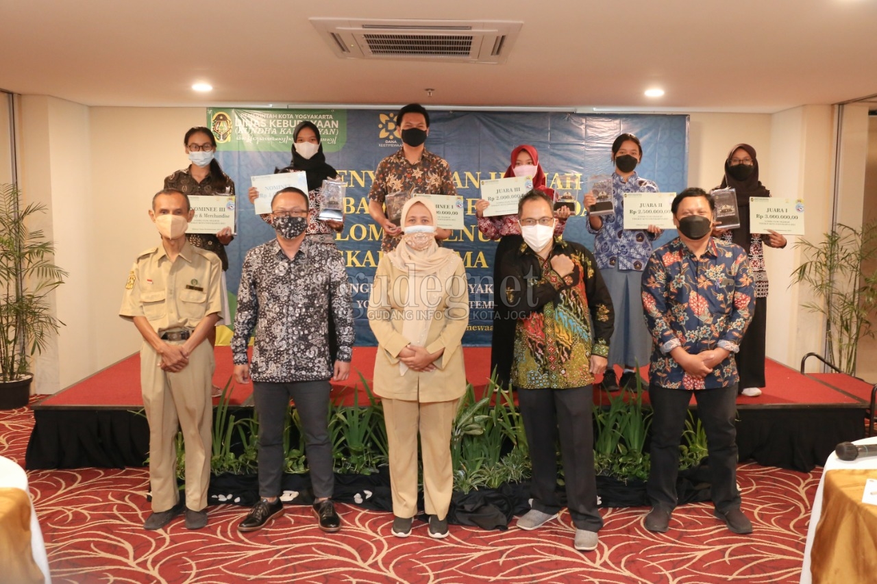 Ini Pemenang Lomba Vlog dan Lomba Penulisan Naskah Drama Sejarah Disbud Kota Yogya Ini Pemenang Lomba Vlog dan Lomba Penulisan Naskah Drama Sejarah Disbud Kota Yogya