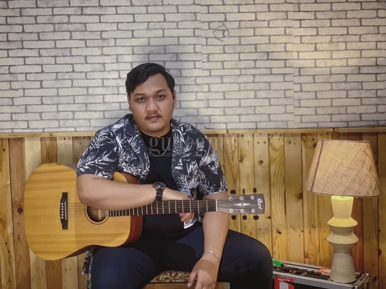 Ndarboy Genk, Sosok di Balik Lagu Viral ''Mendung Tanpo Udan'' Ndarboy Genk, Sosok di Balik Lagu Viral ''Mendung Tanpo Udan''