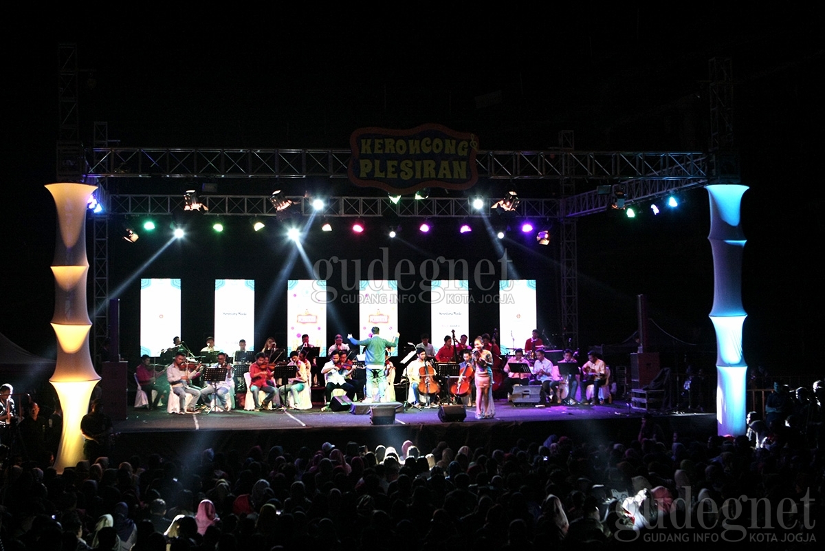 Keroncong Plesiran V 2021 Hadirkan Intimate Concert, Ini Aturan dan Cara Beli Tiketnya Keroncong Plesiran V 2021 Hadirkan Intimate Concert, Ini Aturan dan Cara Beli Tiketnya