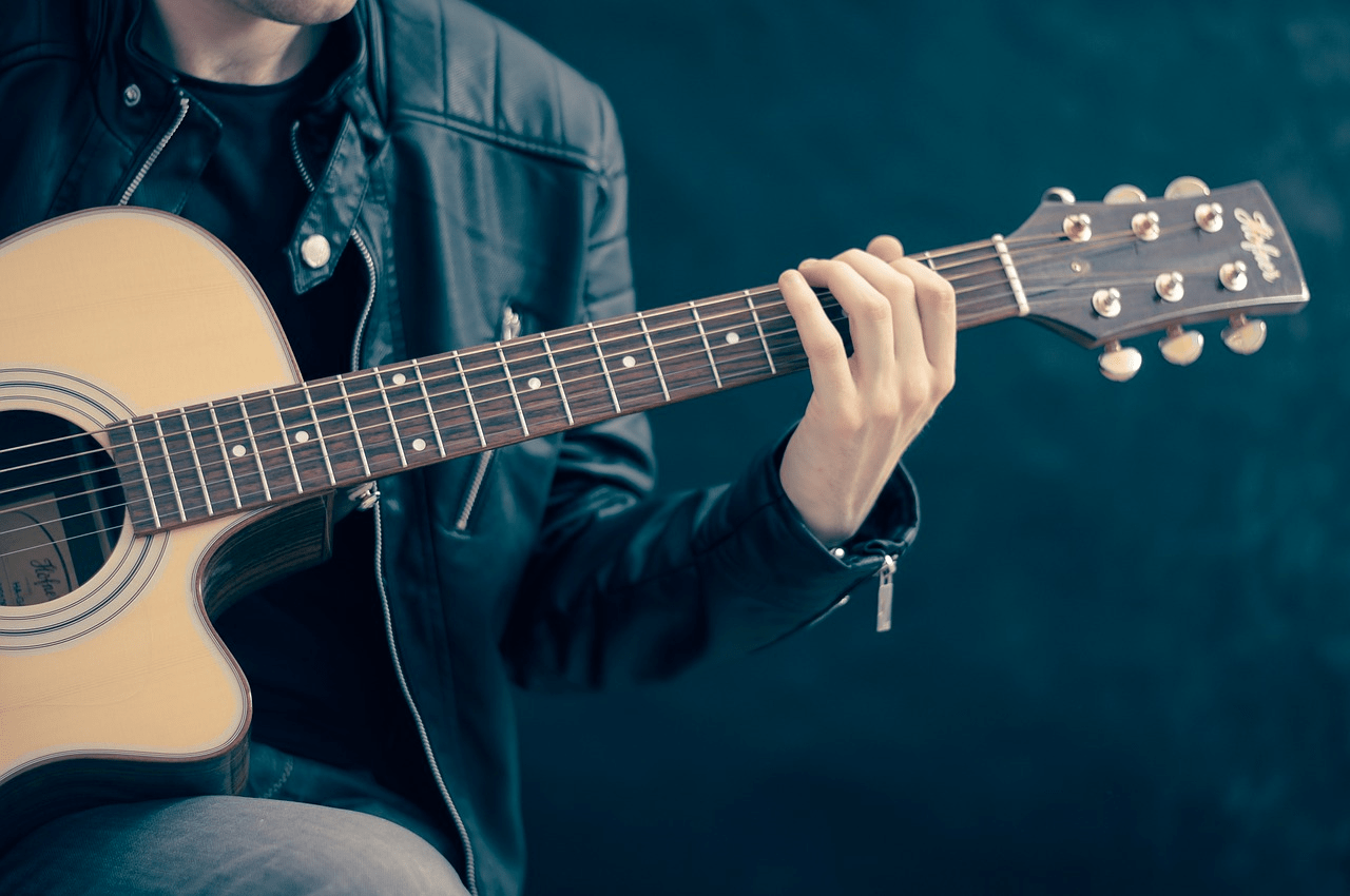 Chord dan Lirik lagu 'A Walk', OST Taxi Driver Chord dan Lirik lagu 'A Walk', OST Taxi Driver