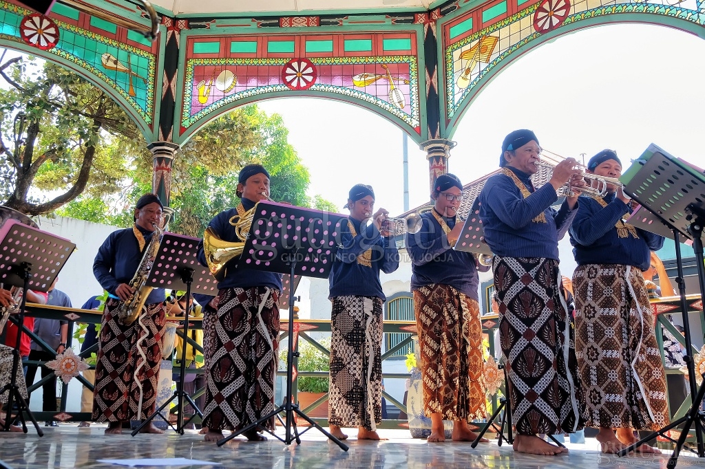 Peringati Sumpah Pemuda, Musikan Mandalasana Akan Hadirkan Format String Ensemble Peringati Sumpah Pemuda, Musikan Mandalasana Akan Hadirkan Format String Ensemble